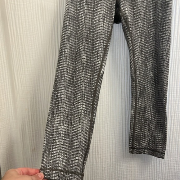 Lulu Lemon Wunder Under pants - Picture 3 of 6